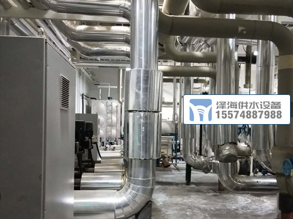 熱水回收<a href=http://m.api-q1.com/ target=_blank class=infotextkey>不銹鋼水箱</a>