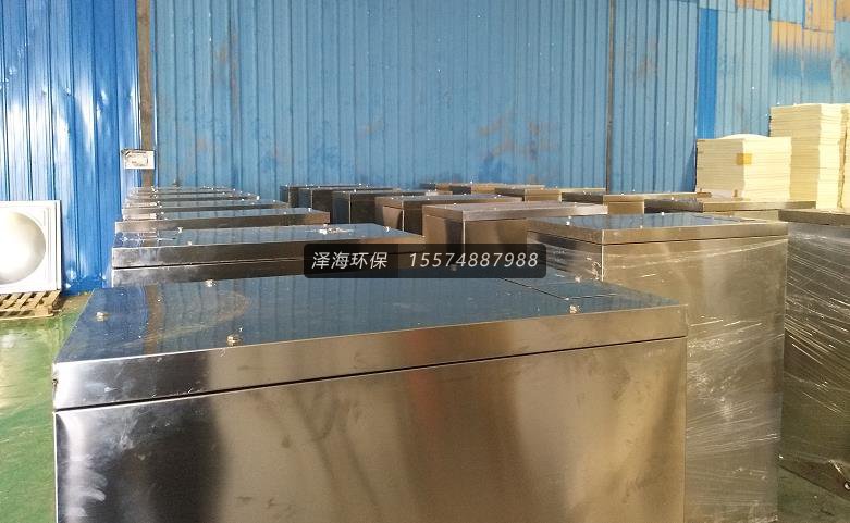 <a href=http://m.api-q1.com/ target=_blank class=infotextkey>不銹鋼保溫水箱</a>