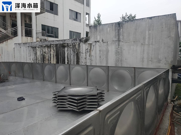 影響不銹鋼水箱價(jià)格的因素有哪些？