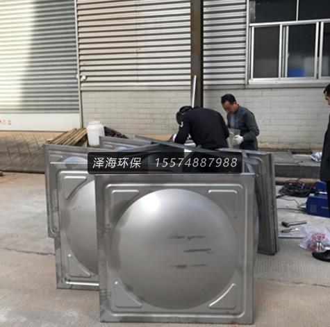 不銹鋼水箱現場安裝圖片